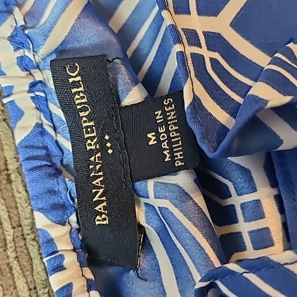 Banana Republic Summer Blouse - Picture 7 of 10